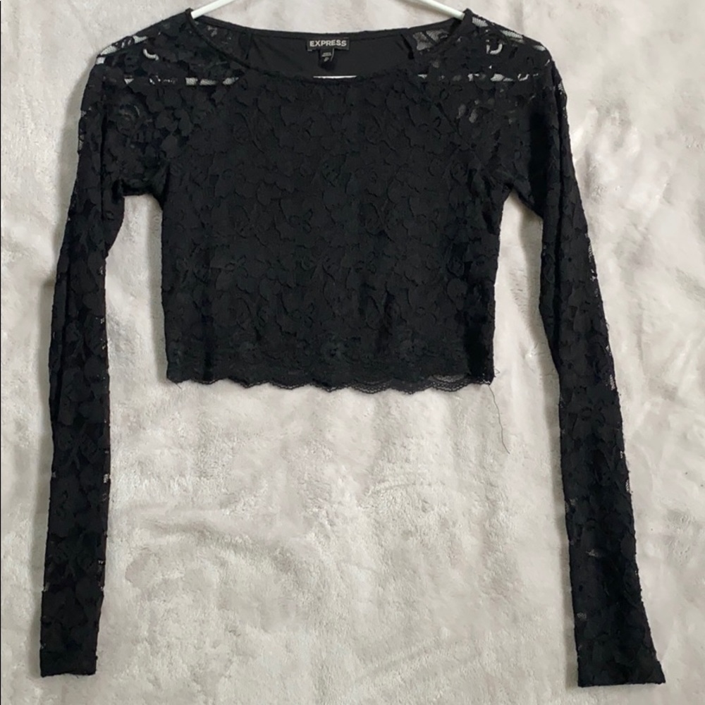 Lace long sleeve drop top